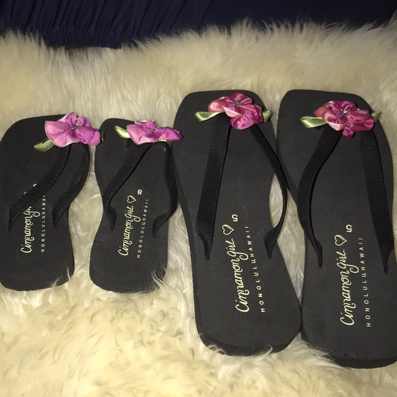cinnamon girl Shoes Nwot Matching Black And Fuchsia Flip Flops Poshmark